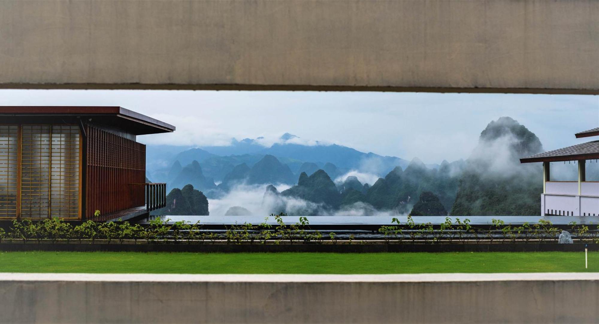 Misty Wonderland ,Yangshuo Xingping Hotel Room photo